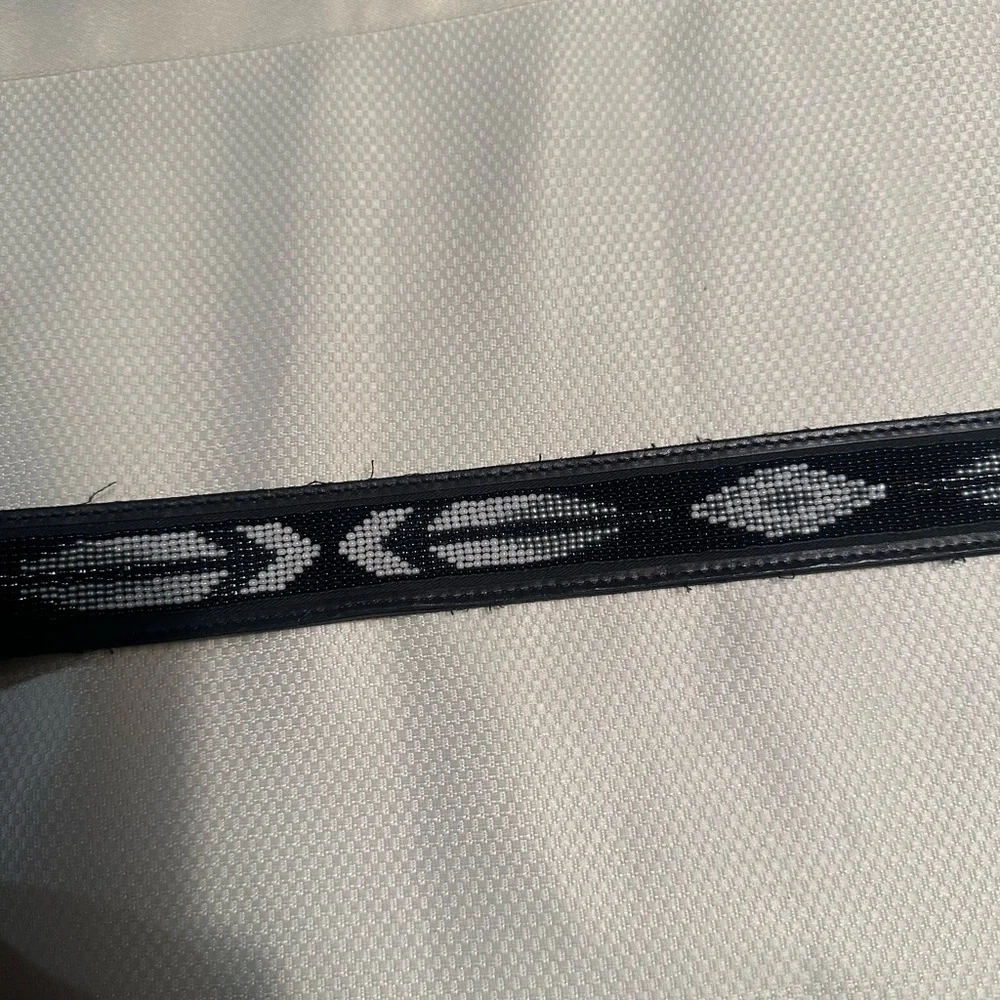 Like NEW! Idyllwind Black and Silver Floral Buckle Belt - Picture 6 of 8